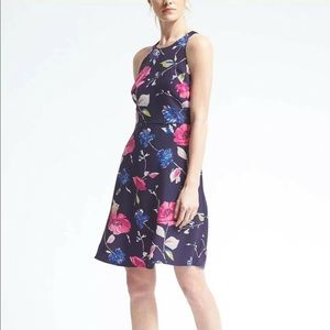 Banana Republic Navy Sleeveless Floral Dress 10
